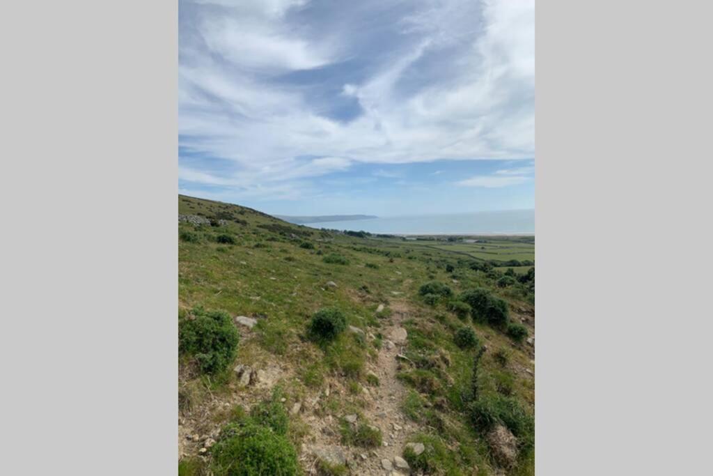 Lle Mary - Beautiful Views, Hot Tub, Secluded, Dog Welcome, Barmouth Llanddwywe 외부 사진